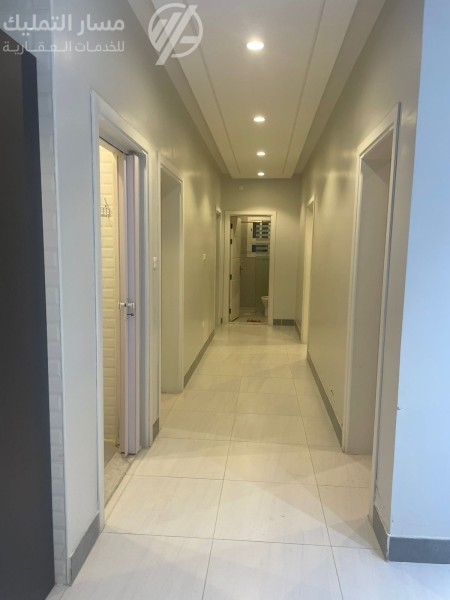 Photo by Daniel J. Schwarz